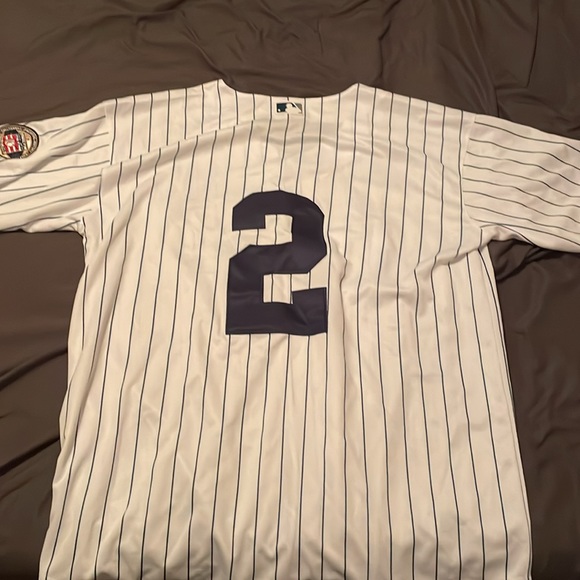 Derek Jeter HOF patch jersey sz XL - Picture 2 of 2